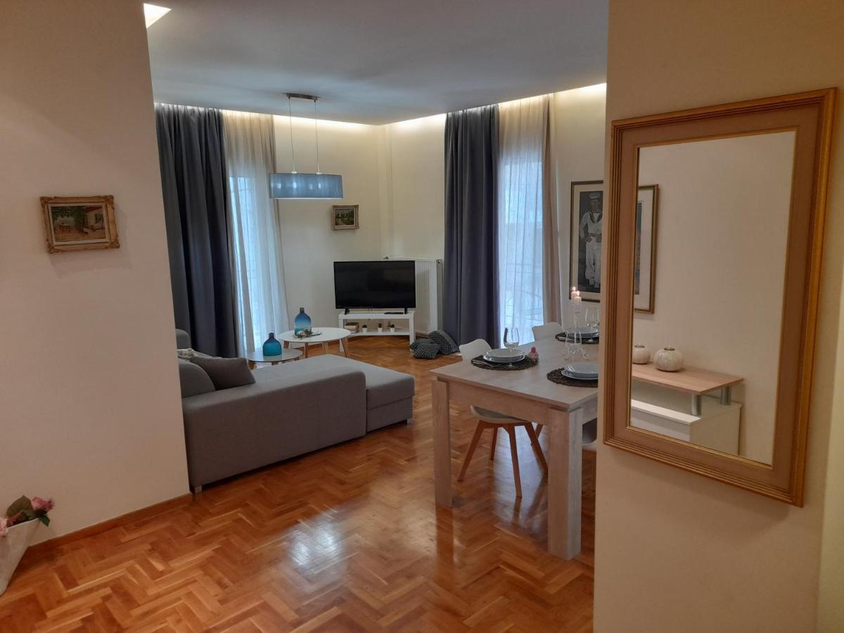 Casa Nova - Appartment Near The Sea بيرايوس المظهر الخارجي الصورة
